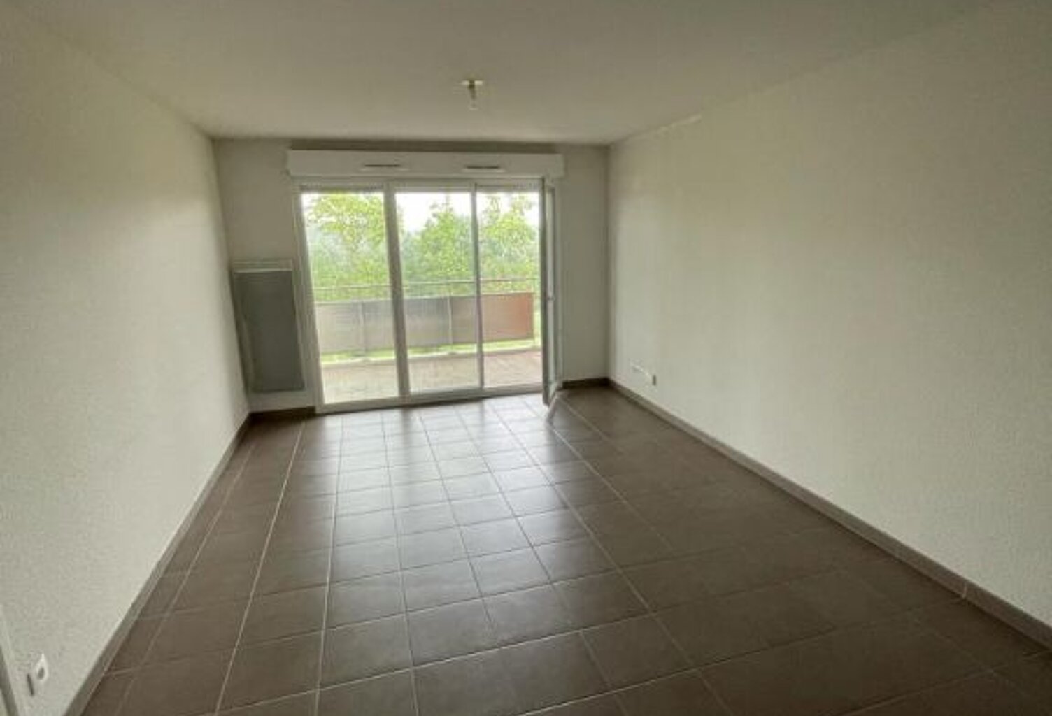 Tournefeuille, T3 de 57 m² avec parking proche des commerces — photo 1