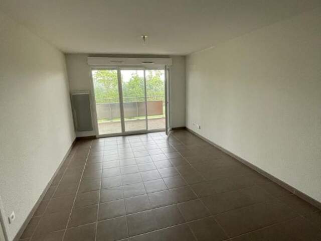 Tournefeuille, T3 de 57 m² avec parking proche des commerces — photo du bien