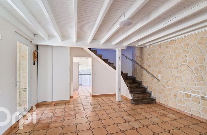 A VENDRE MOISSAT ENSEMBLE IMMOBILIER MAISON FAMILIALE GRANGE DEPENDANCES TERRAIN — photo 3