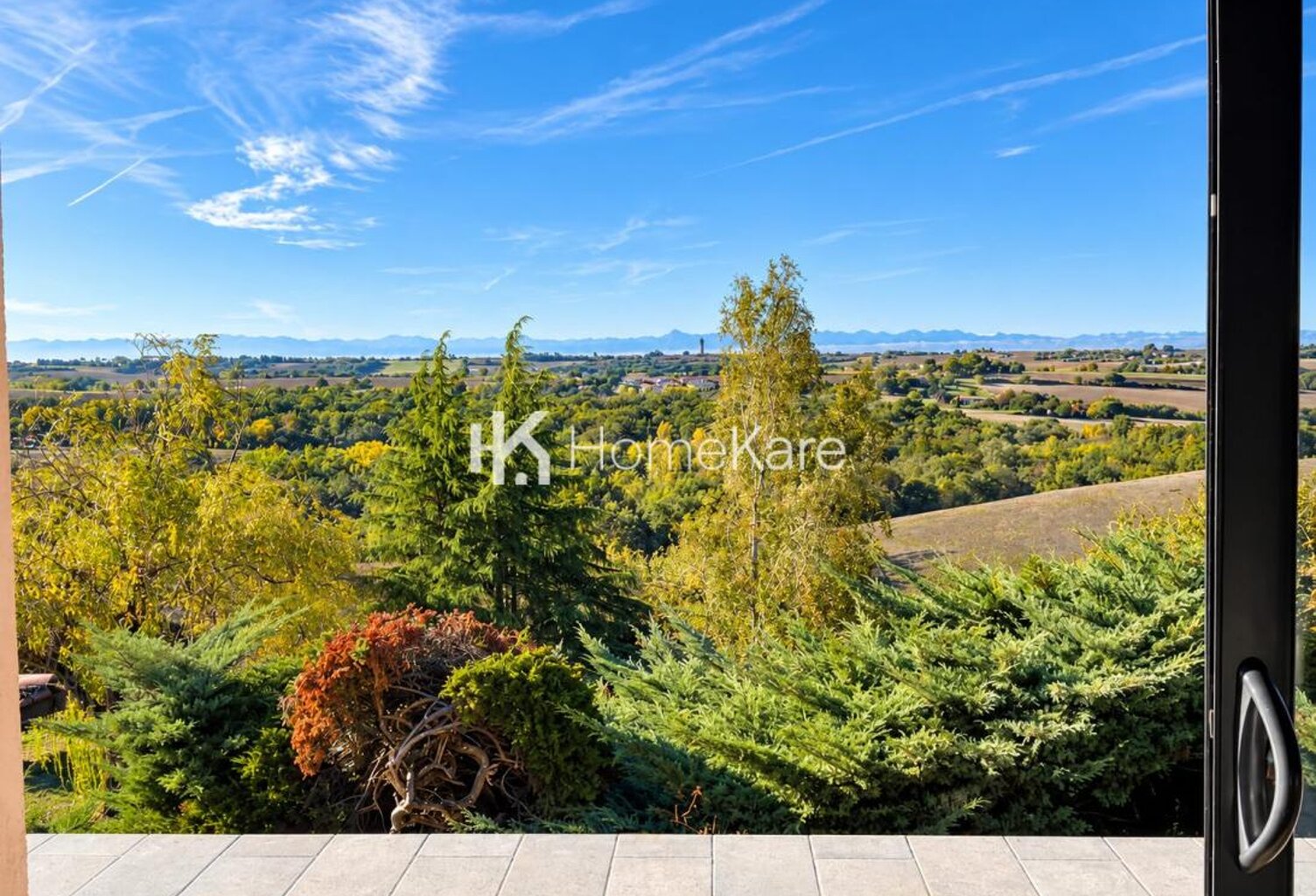 EXCLUSIVITÉ HOMEKARE - VUE PANORAMIQUE SUR LA CHAINE DES PYRÉN — photo 1