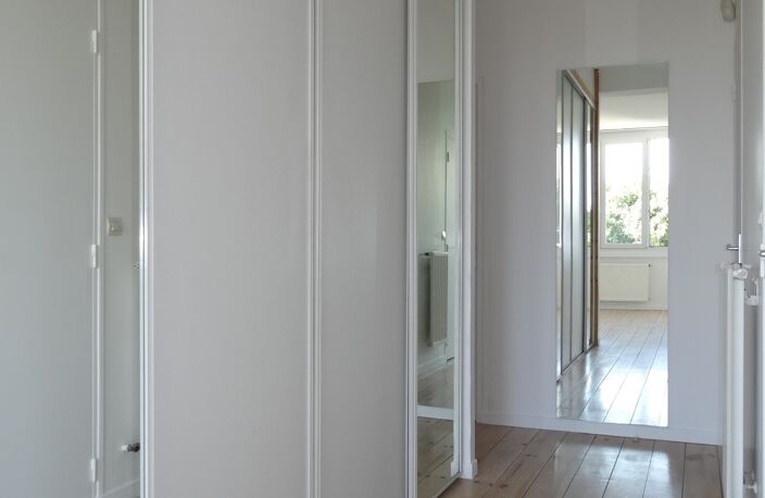 Coup de cœur Appartement de 110 m² - Séjour de 45 m², suite parentale et stationnement — photo 4