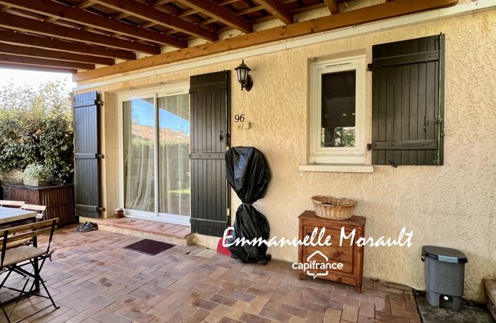 Mazet à vendre 3 pièces BAGNOLS EN FORET (83) — photo 2
