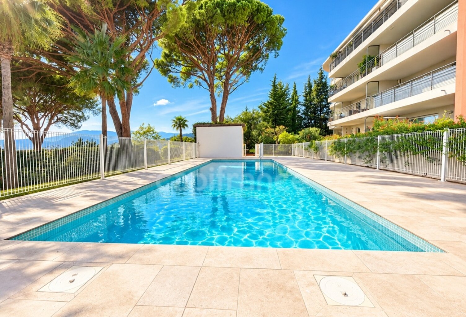Appartement à vendre 2 pièces CANNES (06) — photo 1