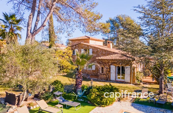 Bastide Provençale avec gîtes et chambres d'hôtes - 9 pièces BAGNOLS EN FORET (83) — photo 2