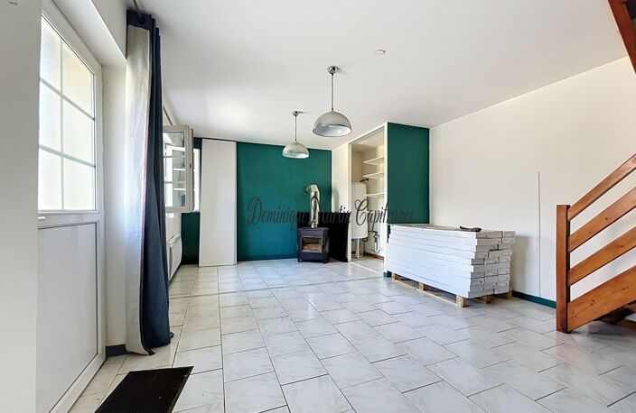 BEAUMONT SUR DEME (72)-Maison en pierre avec jardin clos, double garage et potentiel d'agrandissement — photo 3