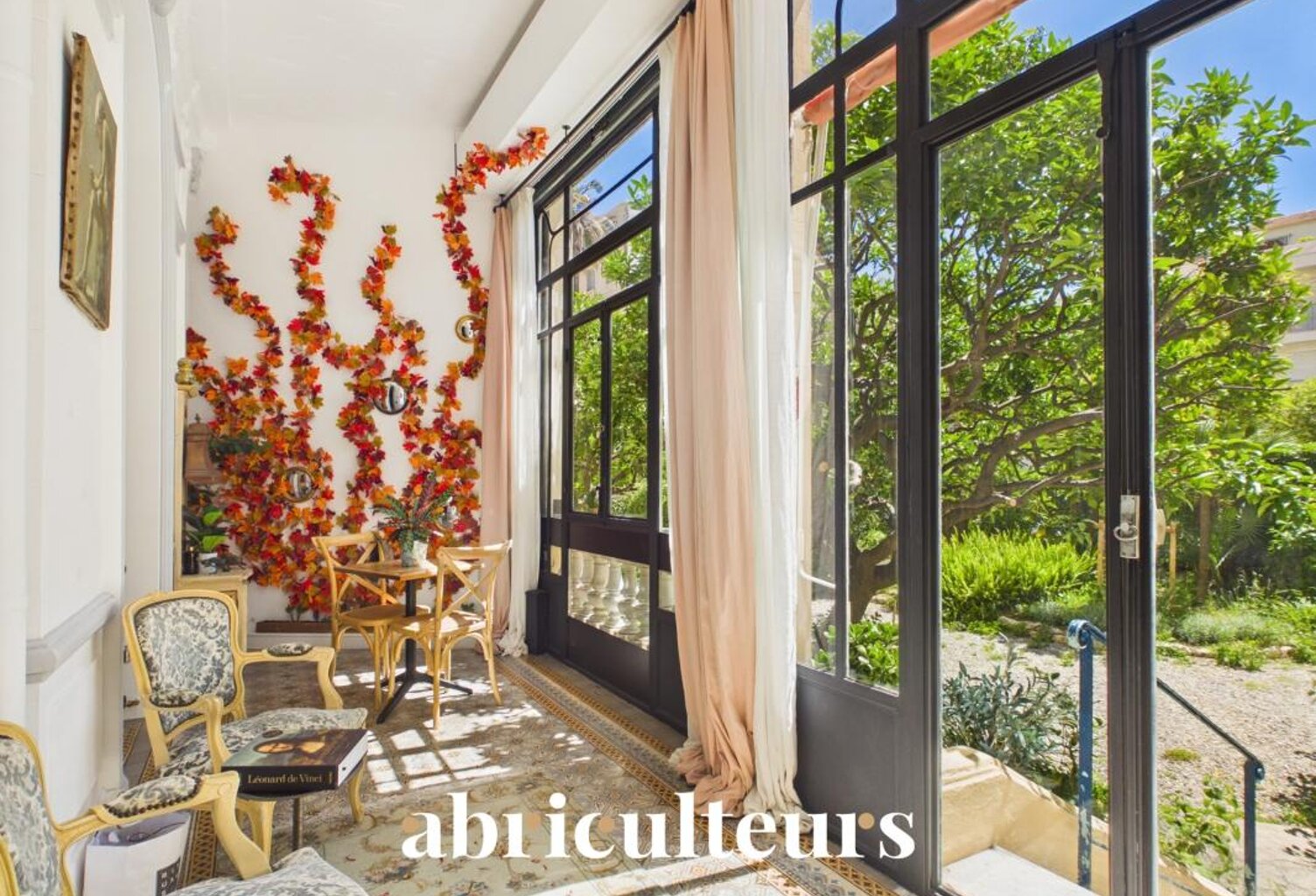 Loft de caractère de 66 m² – Plein sud sur jardin – Palais niçois — photo 1