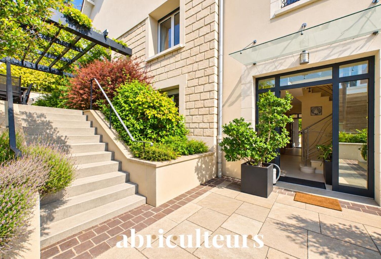 Maison d'architecte d'exception de 350m² avec vue bords de Seine à Athis-Mons — photo 1