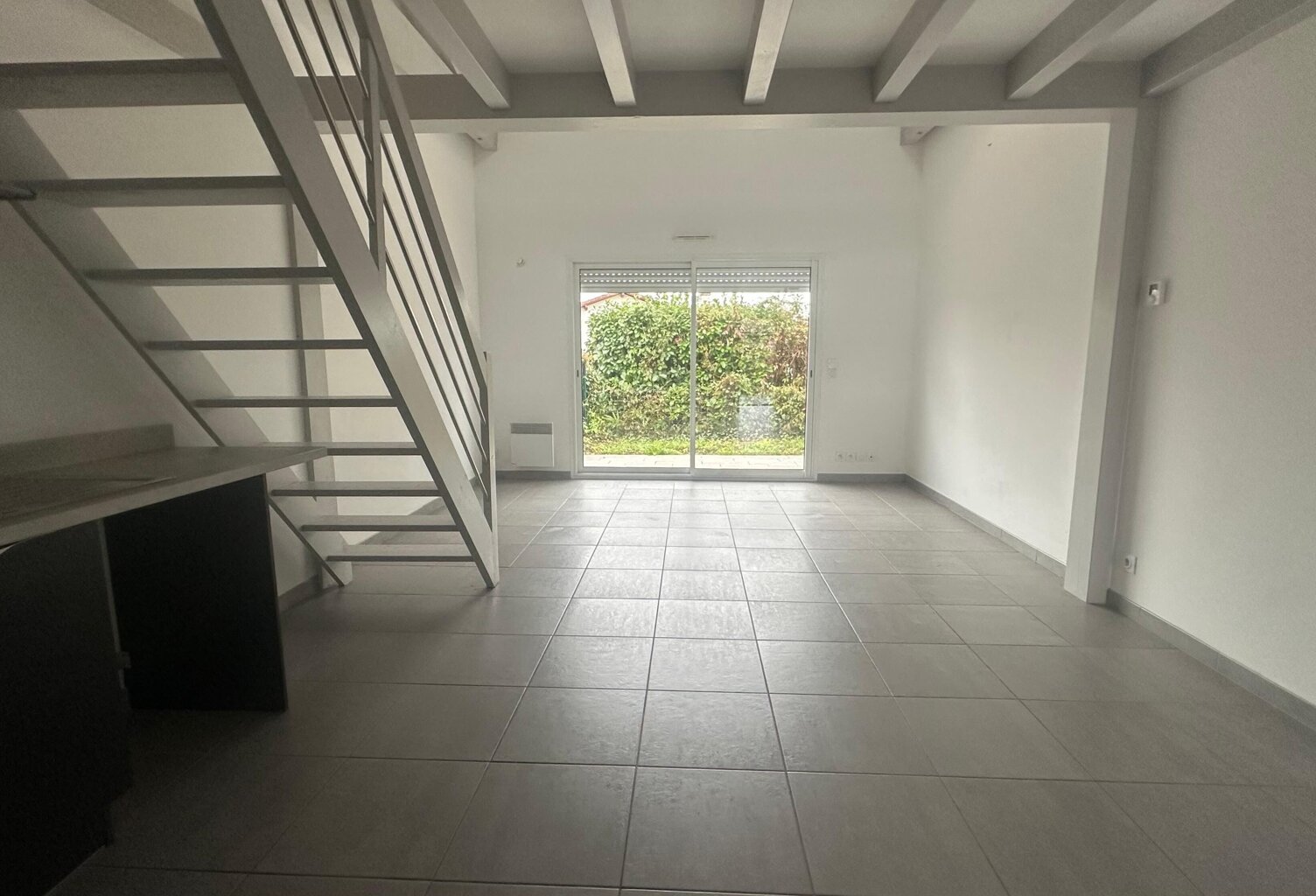 Location appartement 1 pièce 47 m² à Espelette (64250) — photo 1
