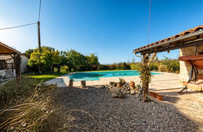 Maison de 7 pièces de 256 m² à Cancon — photo 3