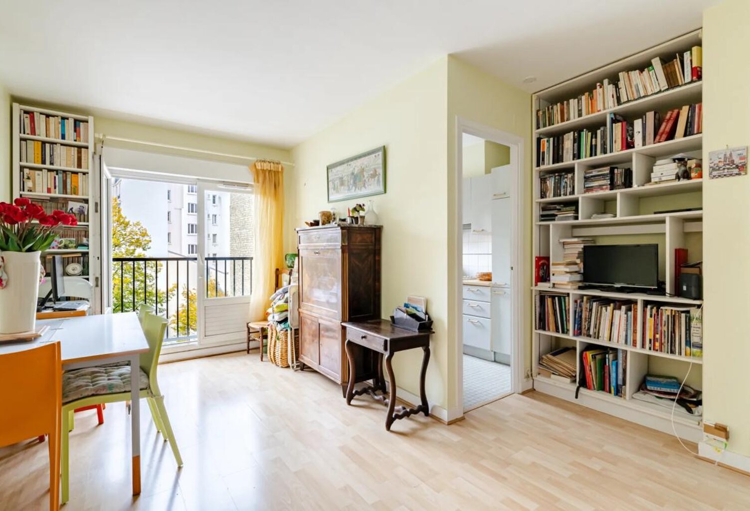 Appartement de 2 pièces de 37 m² situé à Paris — photo 1