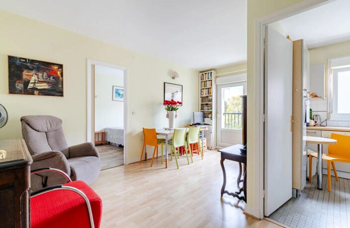 Appartement de 2 pièces de 37 m² situé à Paris — photo 2