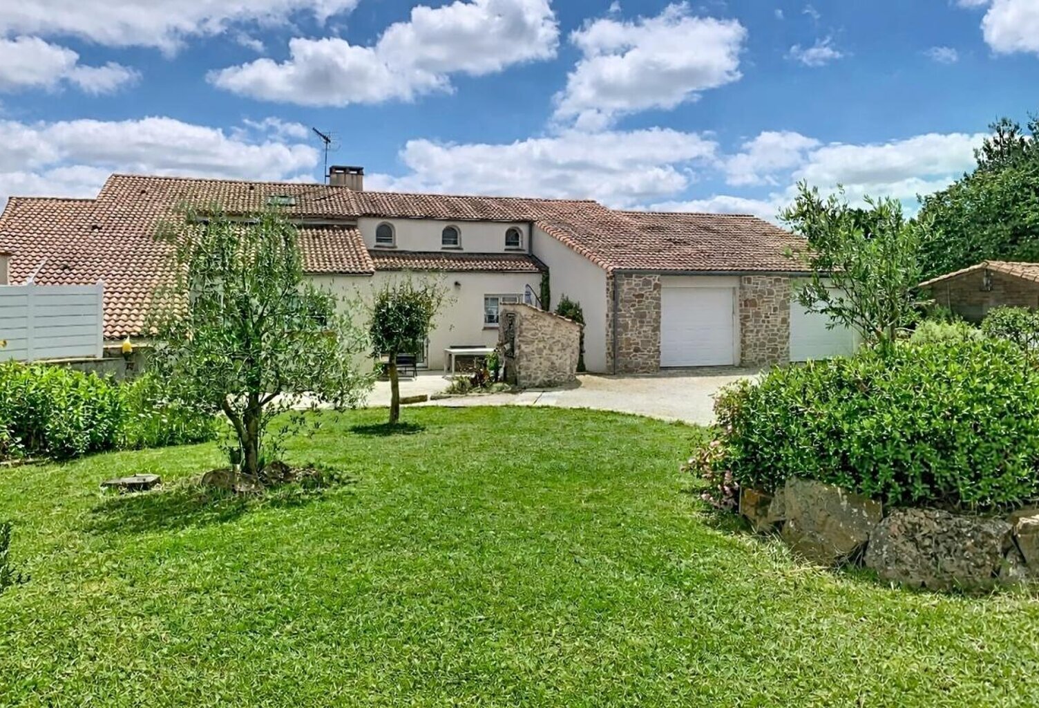 Maison familiale d'exception , idéalement située — photo 1
