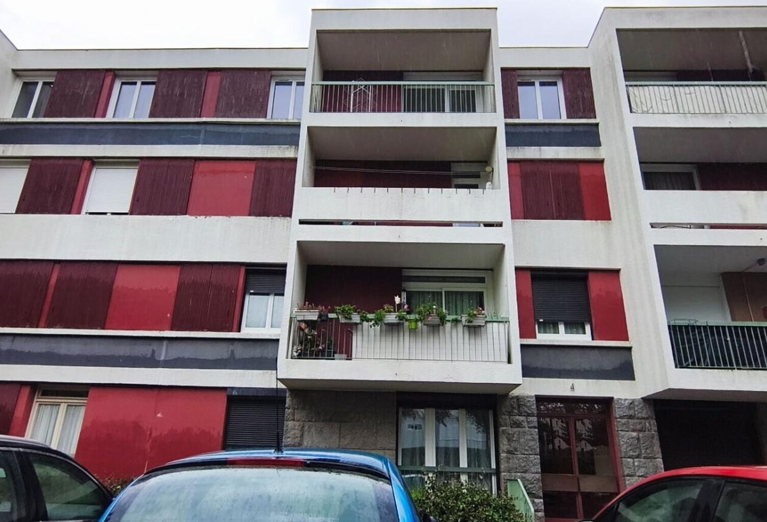 Exclusivité ! Vente interactive, APPEL d'OFFRES. Côtes d'Armor 22000 SAINT-BRIEUC. 2 lots, appartement 3 chambres avec cave et balcon — photo 1