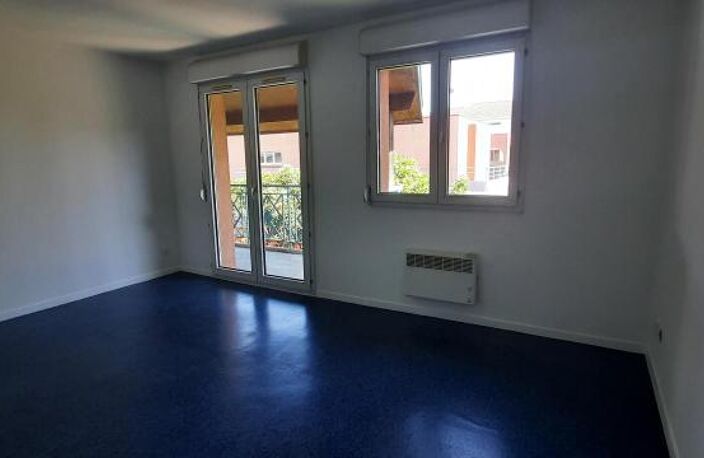 Location appartement 2 pièces 46 m² à Toulouse (31200) — photo 3