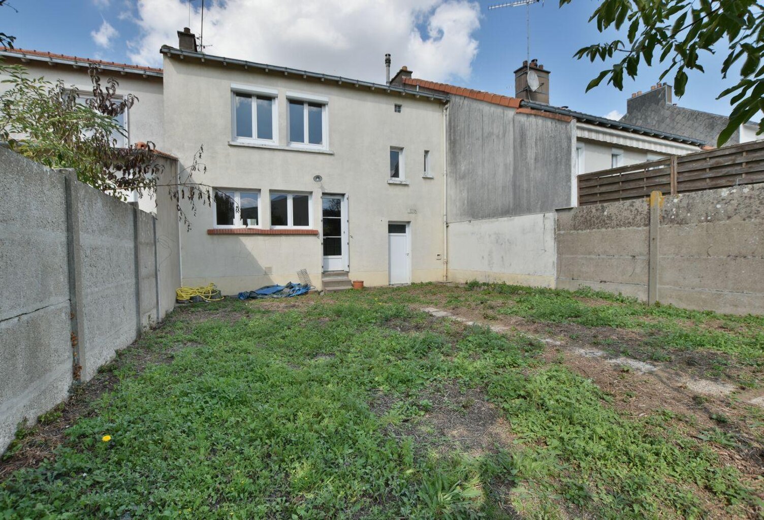 Maison Ref: Amandier — photo 1