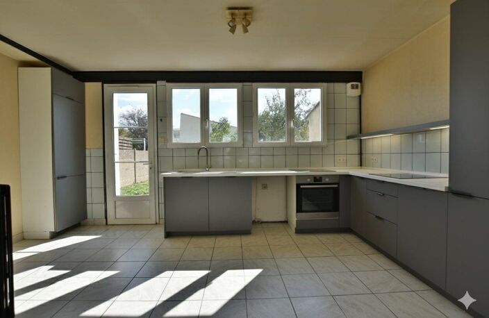 Maison Ref: Amandier — photo 5