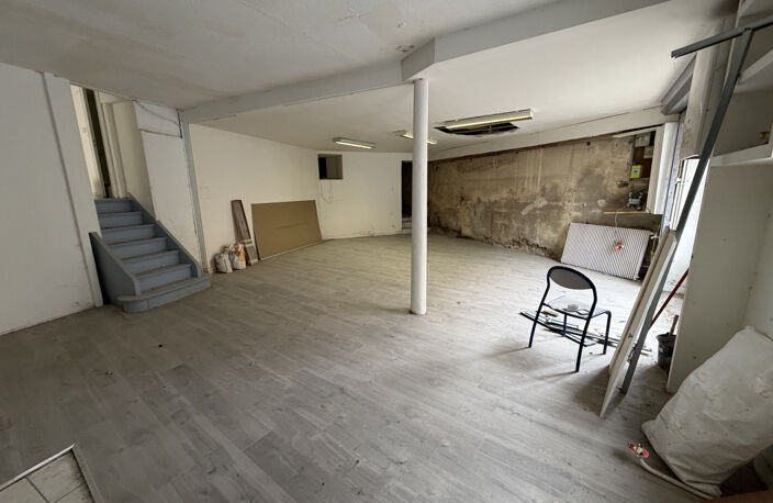 Vend local commercial de 150m2 à Béziers — photo 2