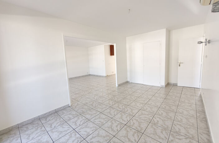 TOULON CENTRE   T7 DE 137 M2 AVEC BALCON ET CELLIER — photo 4