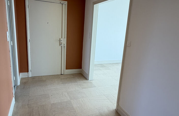 13008 Marseille location appartement 2 chambres vue mer.. — photo 3