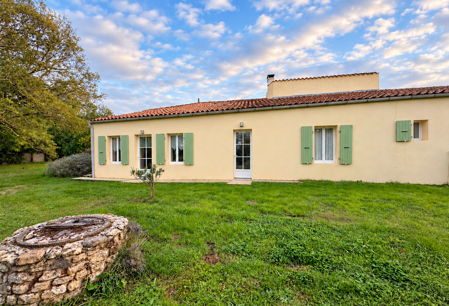 Maison 200 m2 17120 Talmont sur Gironde — photo 1
