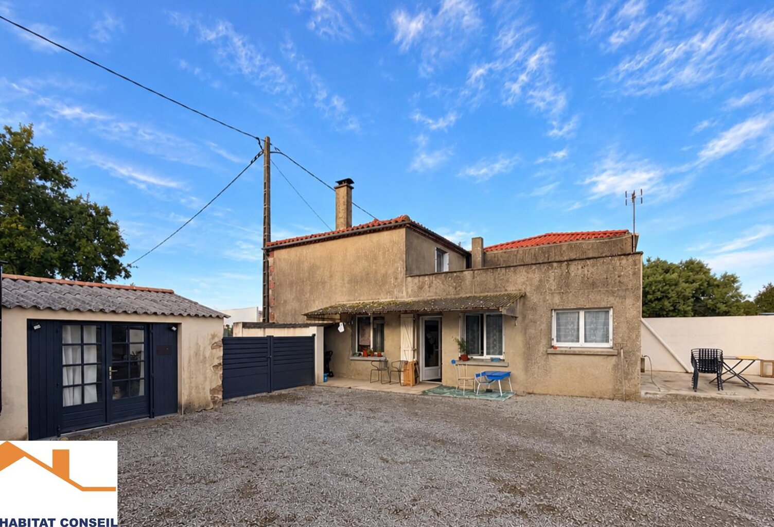 Vente maison 3 pièces 79 m² Saint-Étienne-du-Bois (85670) — photo 1