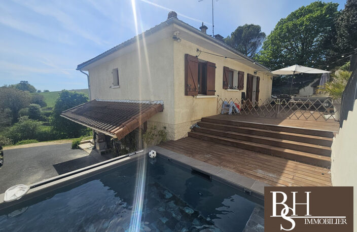 MIGNE-AUXANCES, maison d'environ 152 m² avec piscine dans un en — photo 2
