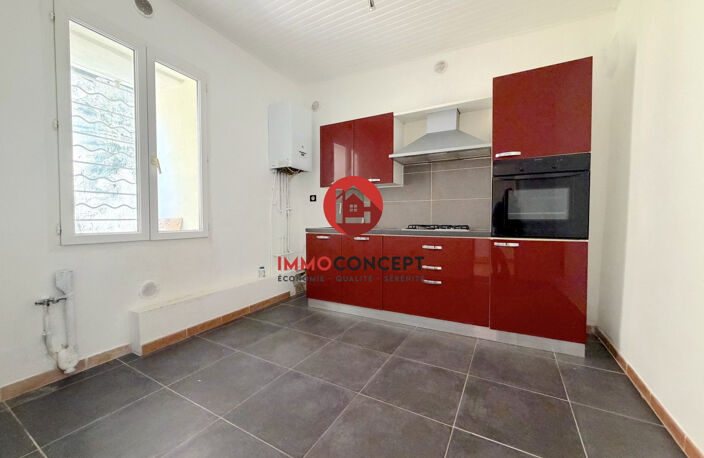 Maison de village avec terrasse — photo 3