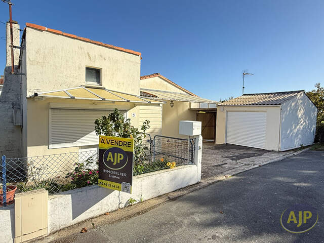 SAINTES RIVE GAUCHE MAISON DE PLAIN-PIED, 3 CHAMBRES ET GARAGE — photo du bien