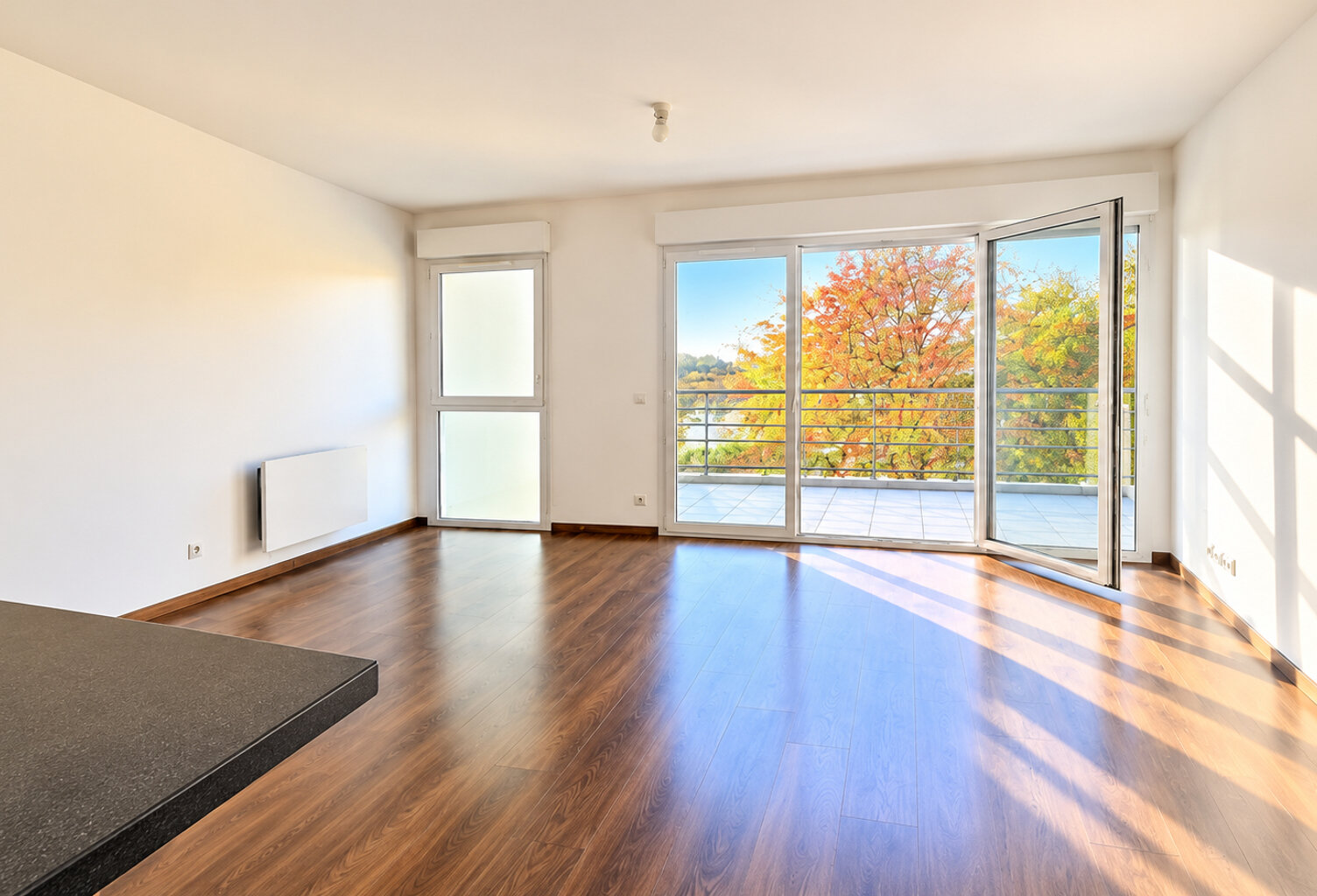 Vente agréable T2 avec garage en sous sol — photo 1
