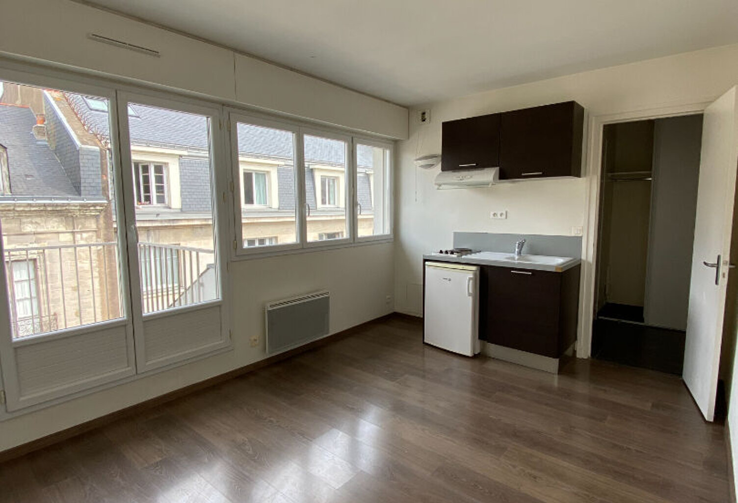 Quartier Dobrée - Studio de 18m² dans une résidence étudiante — photo 1