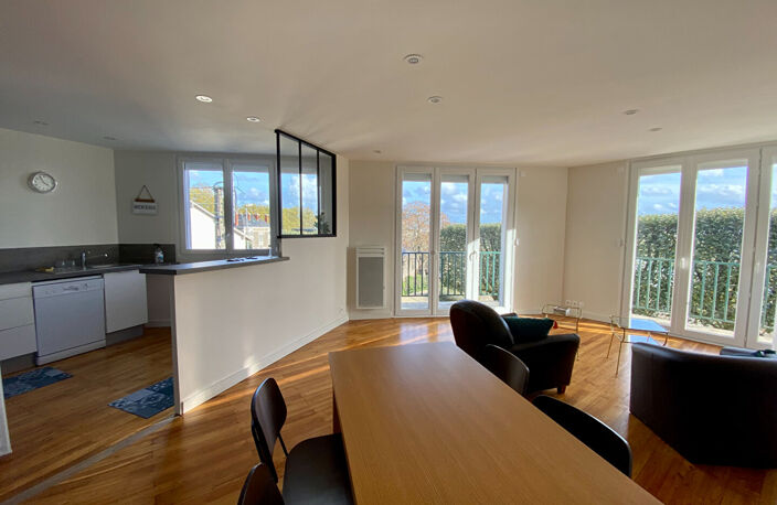 Appartement T3 meublé - 84m² - Butte Sainte Anne — photo 3