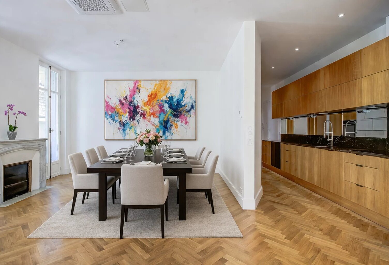 Carré d´or, lumineux, renover T4/5, 133 m² bourgeois — photo 1