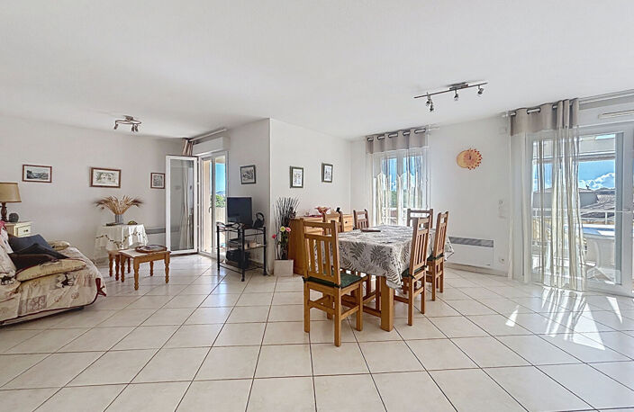 PORT FRÉJUS T3 75 m² avec combles aménagés, terrasses, garage et parking — photo 4