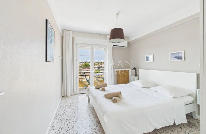 Agréable appartement 3 pièces avec balcons - Antibes Centre — photo 4