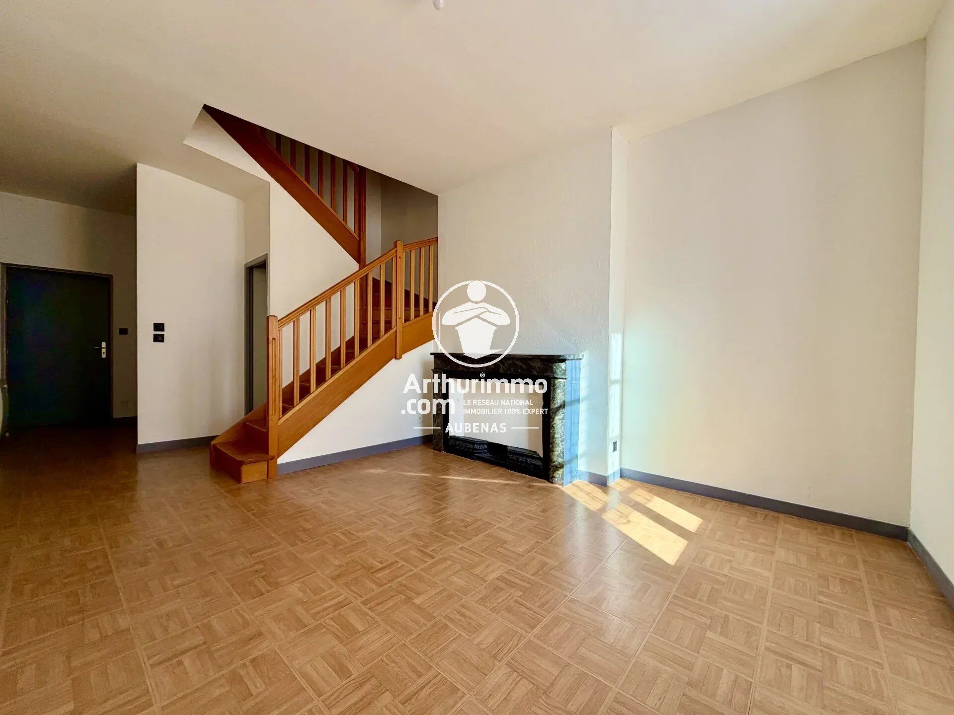 Appartement 3 pièces 63 m² · à Aubenas · 63 m² · 630 €/mois