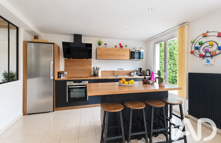 Vente Maison/villa 6 pièces — photo 2