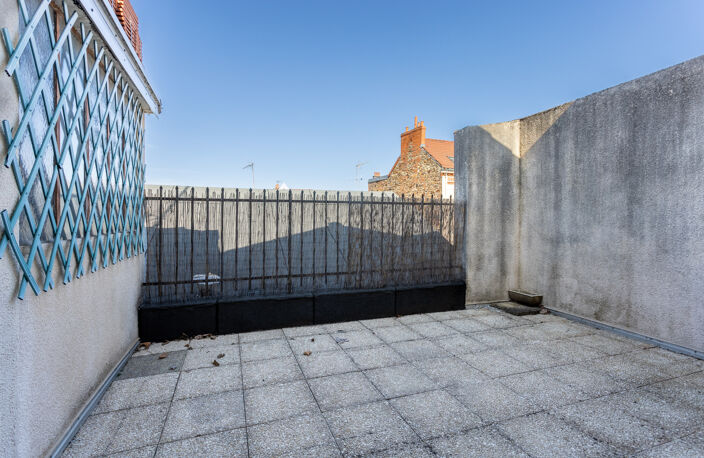 Bel appartement rénové avec terrasse à Vichy. — photo 2