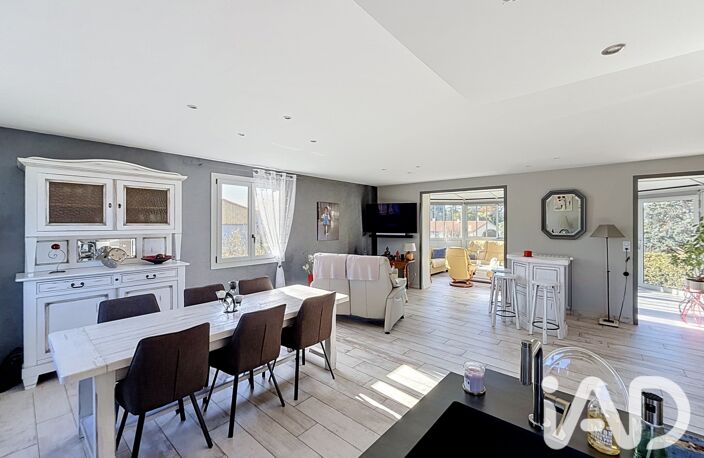 Vente Maison de ville 7 pièces — photo 3