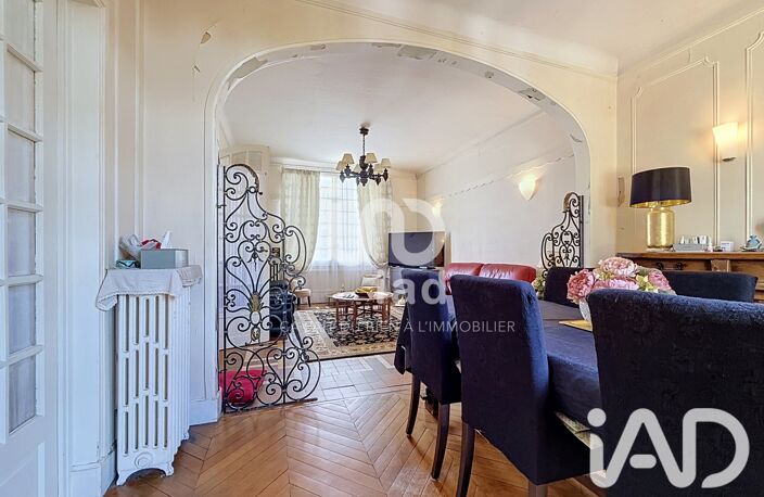 Vente Maison/villa 7 pièces — photo 2