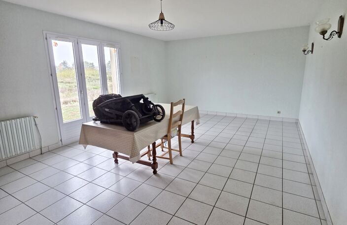 Vente Maison/villa 4 pièces — photo 3
