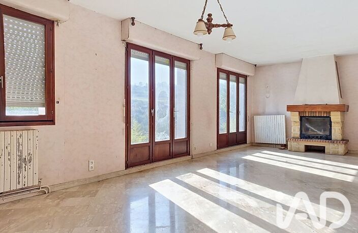 Vente Maison/villa 6 pièces — photo 2