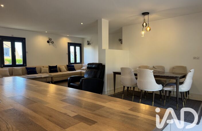 Location Maison/villa 8 pièces — photo 2