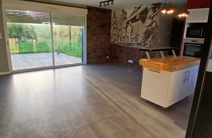 Vente Maison/villa 4 pièces — photo 2