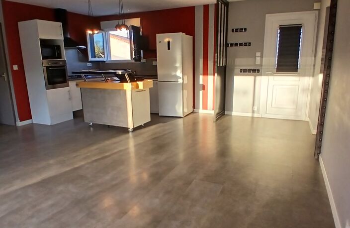 Vente Maison/villa 4 pièces — photo 5