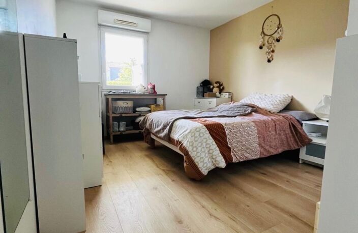 Appartement T2 avec terrasse et accès jardin — photo 3
