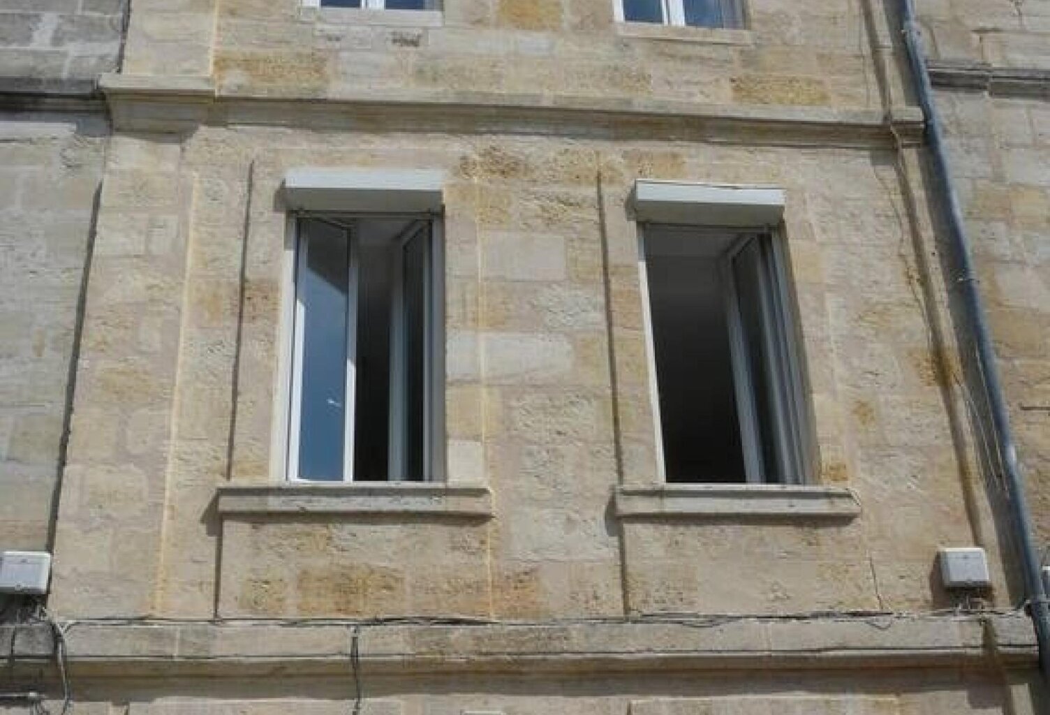 Appartement  type 2 - 33 m² - Bordeaux Belcier — photo 1