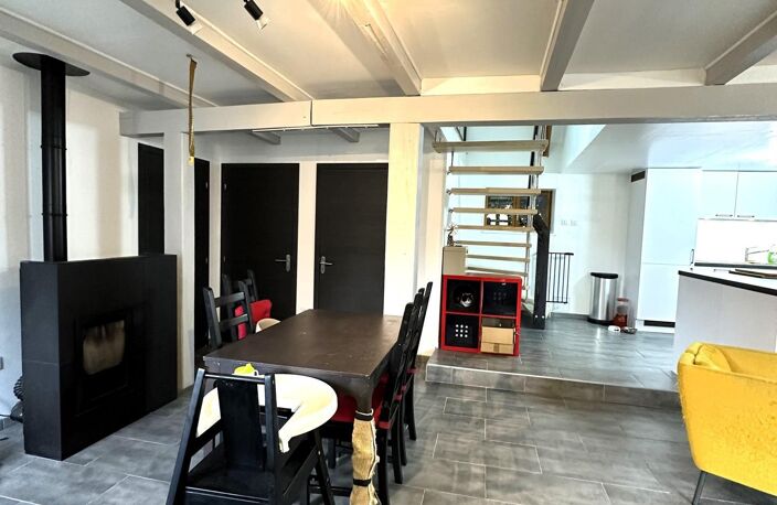 Superbe ensemble immobilier composé de trois logements indépendants sur 6,22 ares ! — photo 5