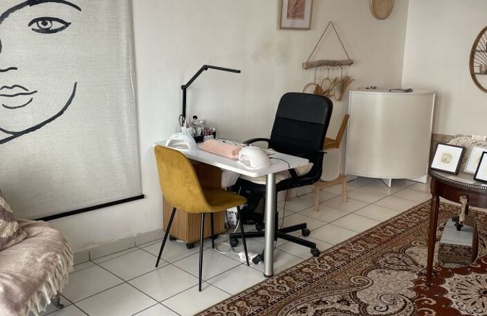 Local commercial — photo 3