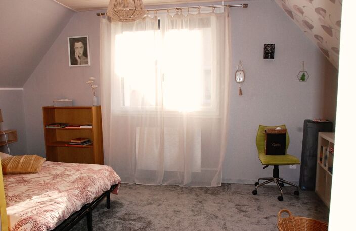 A proximité directe de FECAMP pavillon avec 4 chambres dont 2 de plain -pied sur sous sol complet — photo 5