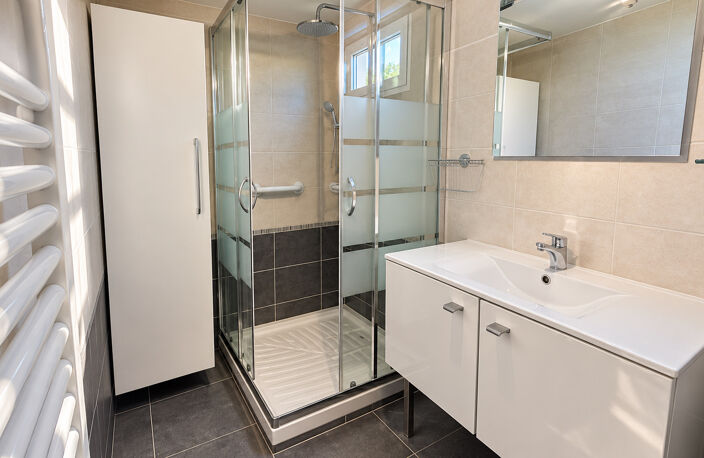 MARTIGUES   JONQUIÈRES | Appartement T2 avec mezzanine et vu — photo 5